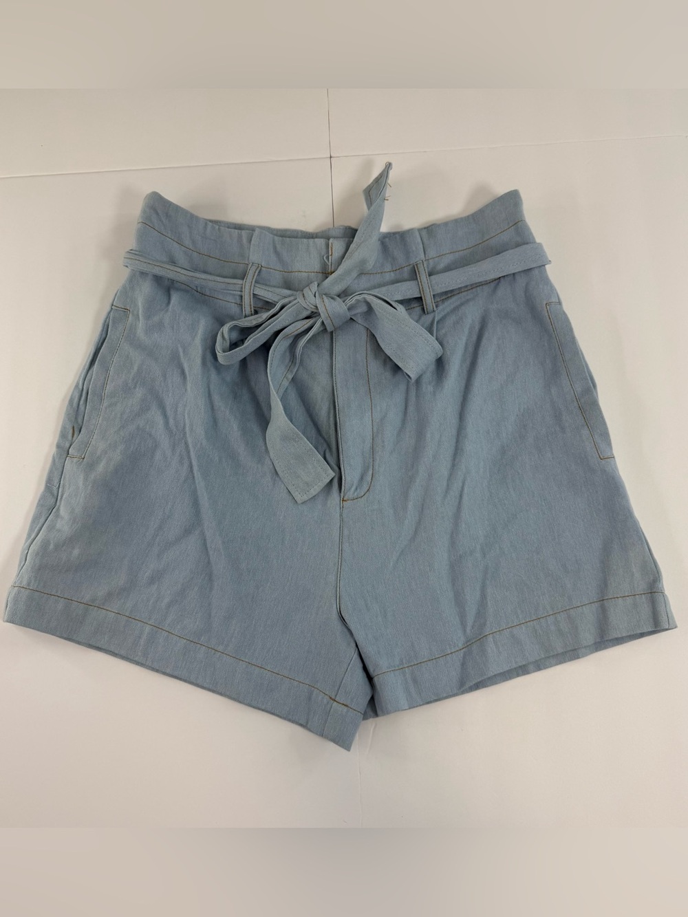 V ery J Light Blue High-Waist Tie-Belt Pleated Shorts missing top hook NWT